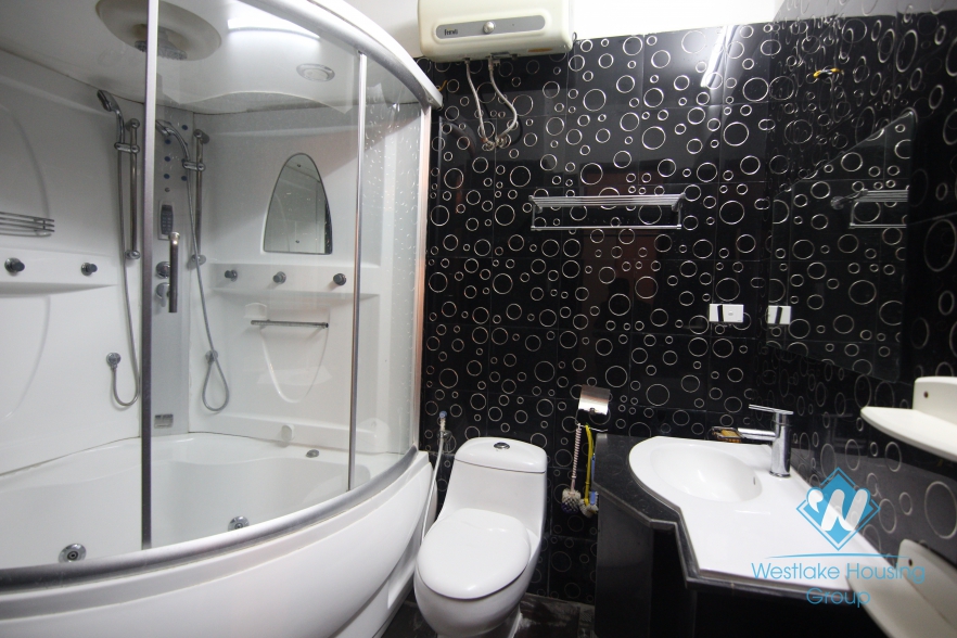 House for rent with business premises in Tay Ho, Ha Noi